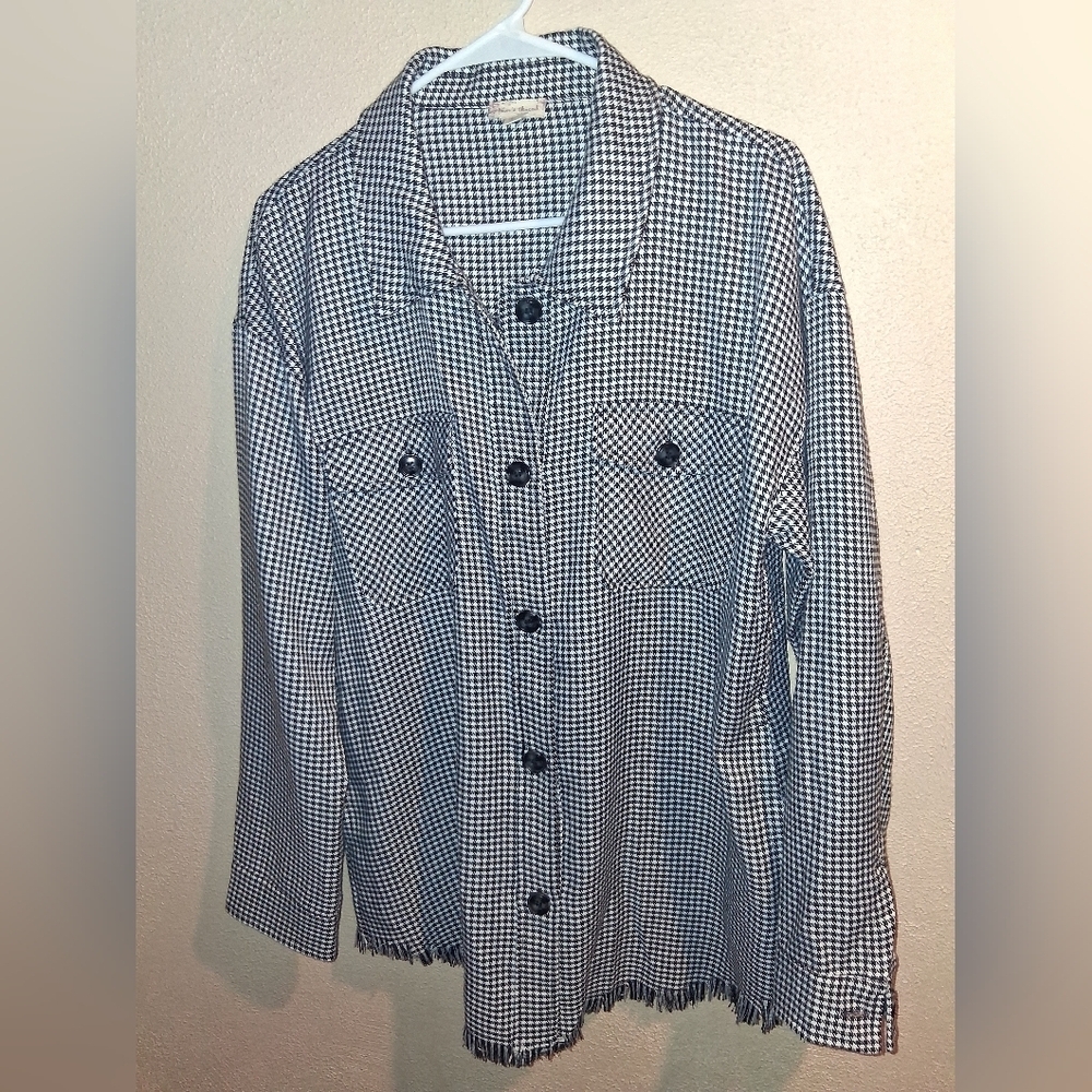 NWOT Hem and Thread Boutique Houndstooth Oversized Shacket L